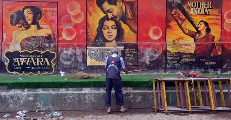 Pakistani cinemas stop screening of Indian films 