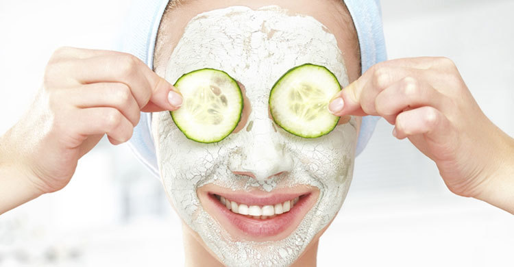 Papaya, tomato, cucumber help remove skin tan during summer 