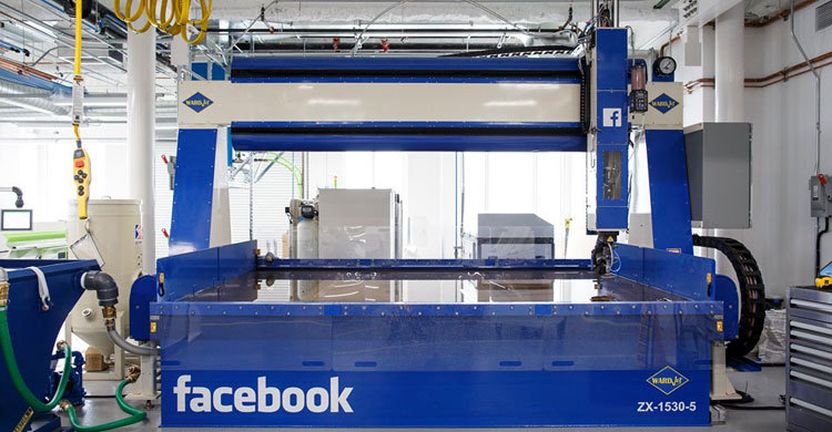 Facebook opens new lab to focus on hardware 