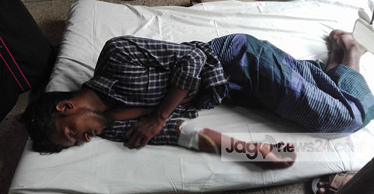 Feni clash injures 9 