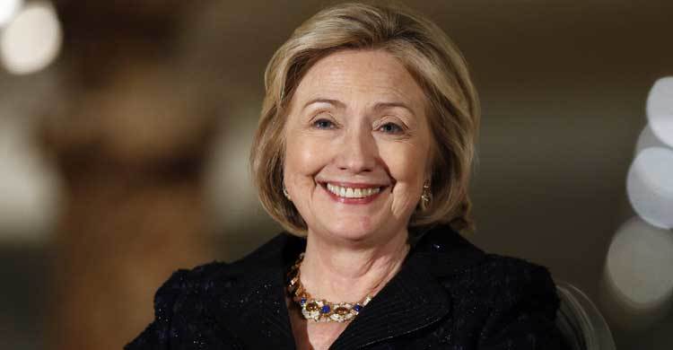 Hillary Clinton questioned by FBI on emails