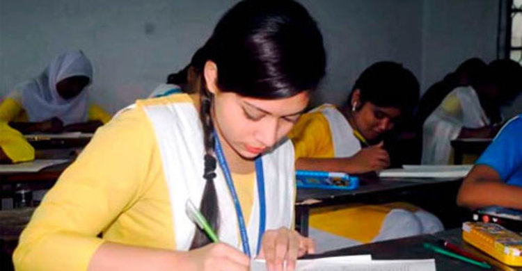 হরতালে আবারো পেছাল এইচএসসি পরীক্ষা