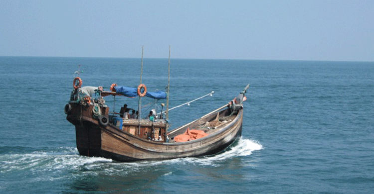 Govt bans sea fishing for 65-day 
