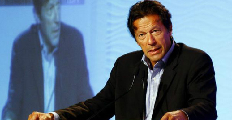 People of Pakistan will celebrate if army takes over: Imran