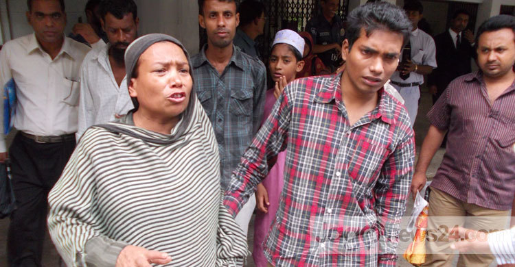 লিমনের মায়ের ওপর হামলা