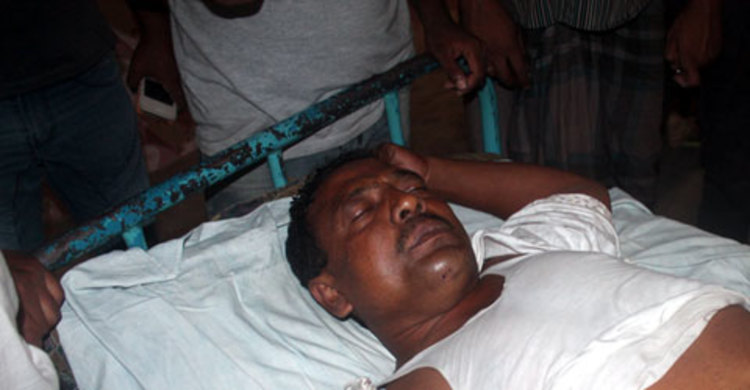 হরিণাকুন্ডে বিএনপি প্রার্থীর উপর হামলা