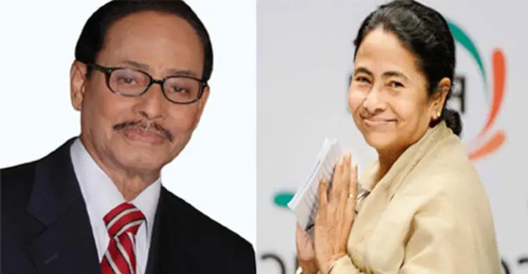 মমতাকে শাড়ি ও কবিতা পাঠালেন এরশাদ