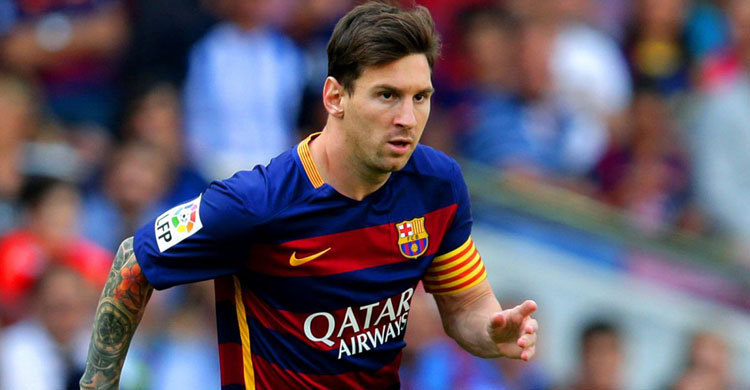 Messi scores hat trick off the bench