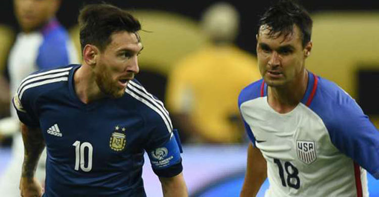 Record-breaker Messi takes Argentina to Copa final