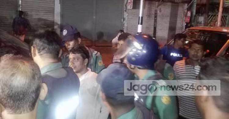 Drive in Mirpur: 1 killed, 4 injured