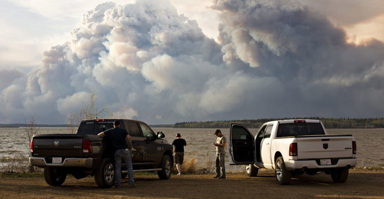 Massive Alberta wildfire expected to burn for months