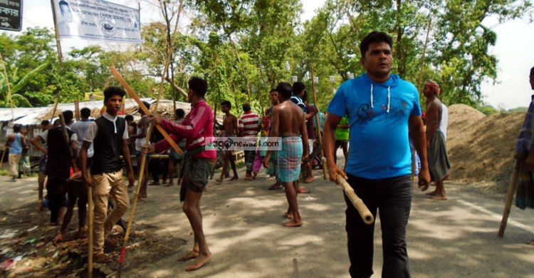 দুই চেয়ারম্যান প্রার্থীর সংঘর্ষে আহত ২০