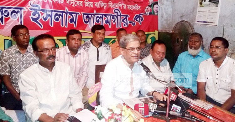 প্রতিহিংসার রাজনীতি পরিহার করে সমঝোতায় আসুন : মির্জা ফখরুল