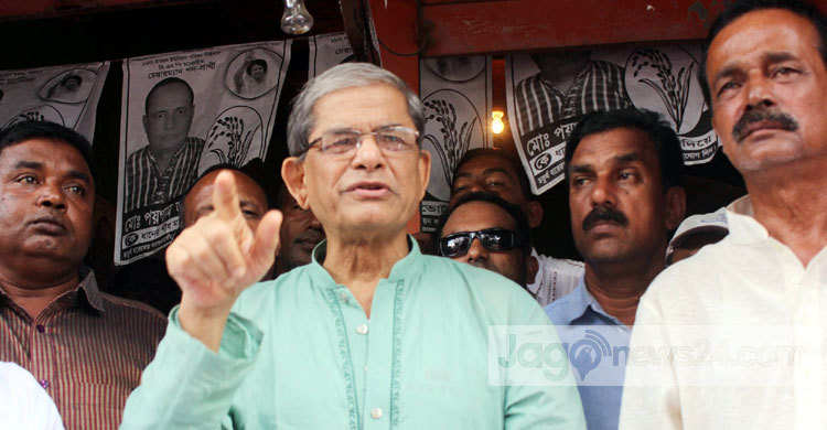সরকার এখন গ্রামে সন্ত্রাস নিয়ে এসেছে : মির্জা ফখরুল