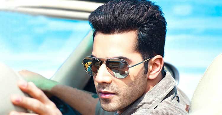 I don’t copy anybody, says Varun Dhawan 