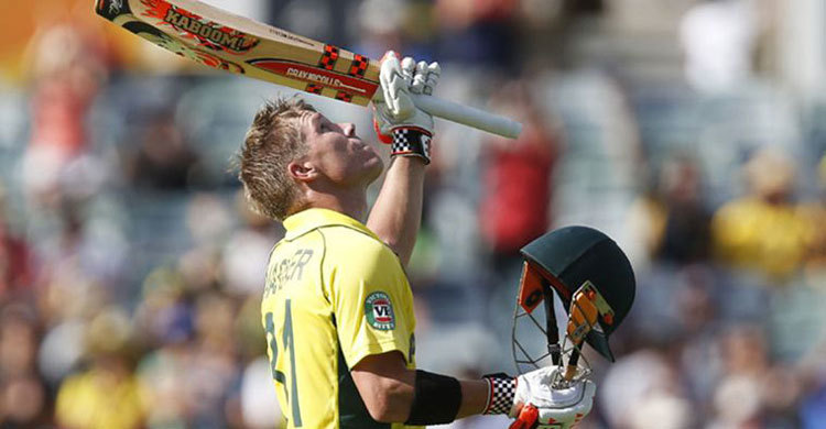 David Warner ton for Australia as South Africa wilt