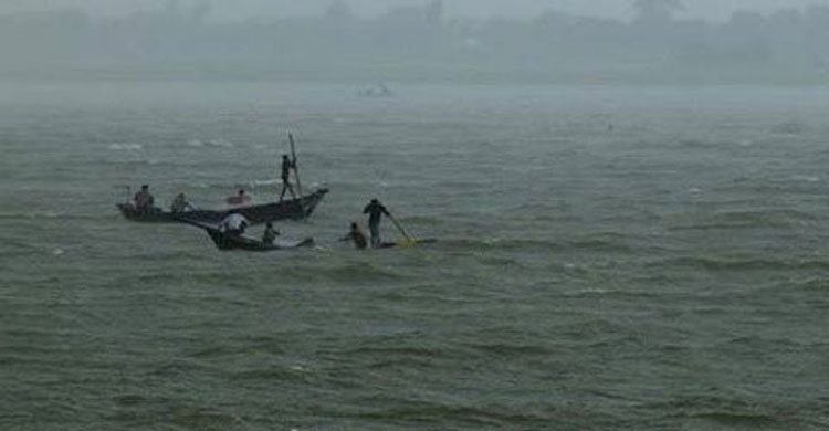 4 of a family die in Habiganj boat capsize 