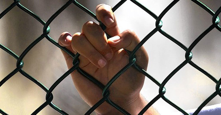 7 BCL men held with arms