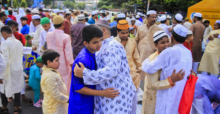 Eid-ul-Fitr being celebrated across country 