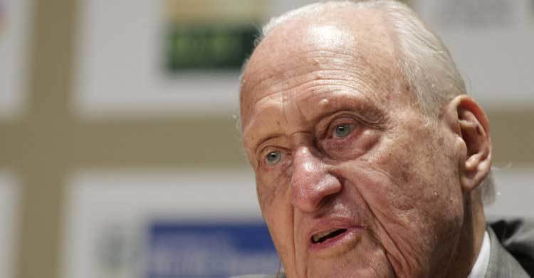 Ex-FIFA president Joao Havelange dies in Rio aged 100  