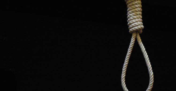 Iran hangs man for raping dozens of women 