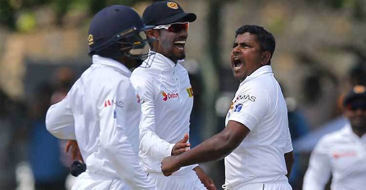 Herath takes hat-trick against Australia 