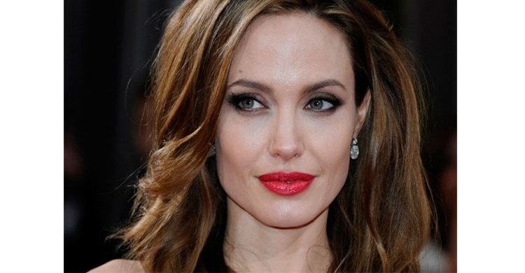 Jolie to teach at London School of Economics 