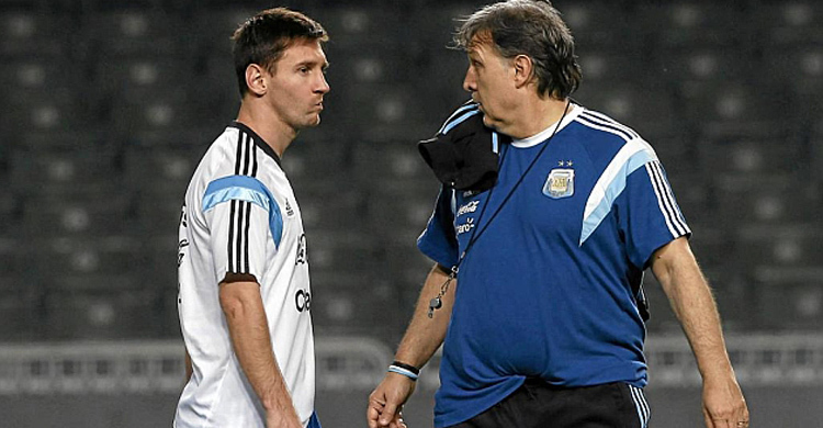 Messi now plays the same for Argentina as he does for Barca: Tata