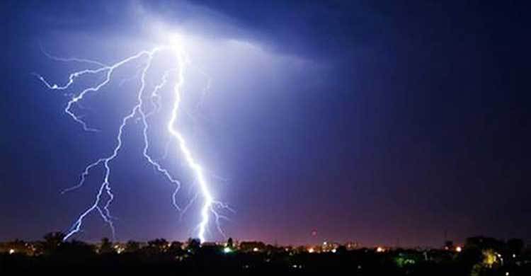 Lightning kills 3 in Rajbari