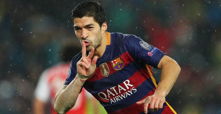 Guardiola wants Suarez to respond to Zlatan’s United move 