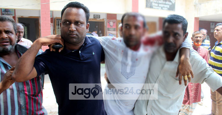 মাগুরায় দুই চেয়ারম্যান প্রার্থীর গাড়ি লক্ষ্য করে গুলি 