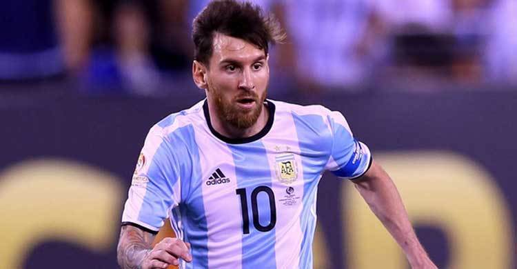 Bauza expects Messi to face Uruguay 