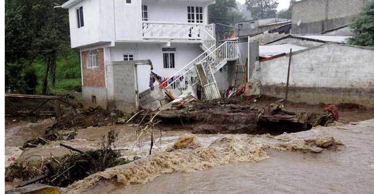 Mudslides triggered by storm claim 38 lives in Mexico