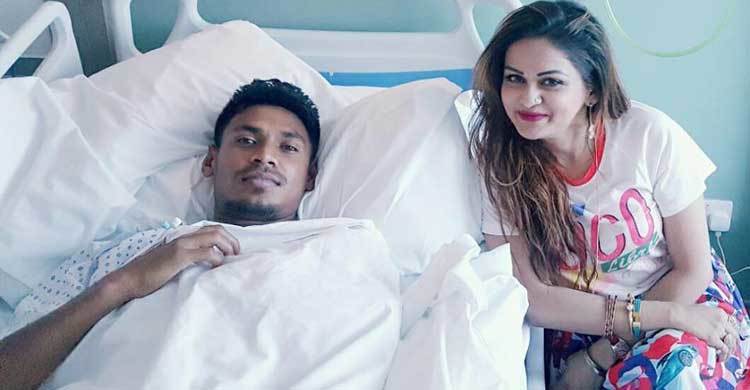 Nafisa visits ailing Mustafizur