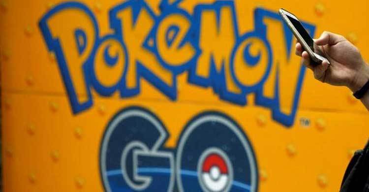 Belgians are hunting books, instead of Pokemon 