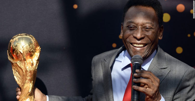 Pele sells off his life in the beautiful game
