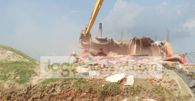 ধলেশ্বরী নদীর অবৈধ স্থাপনা উচ্ছেদ