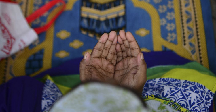 Bangladesh reels from new deadly attack at start of Eid 