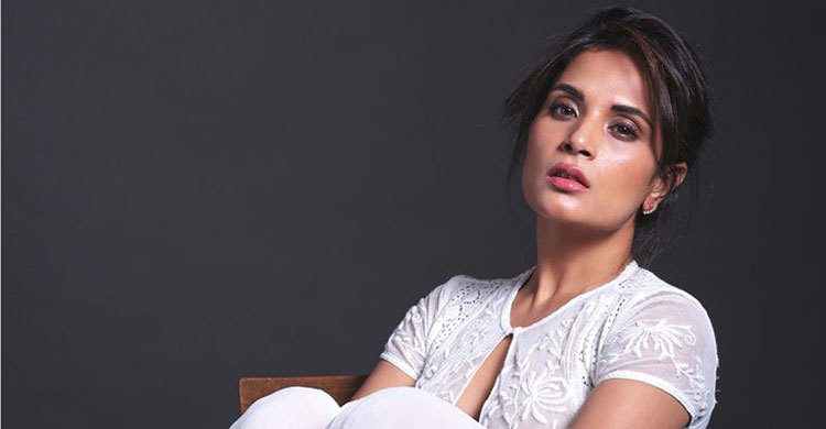 As a woman, it is easier to be an outsider: Richa Chadha