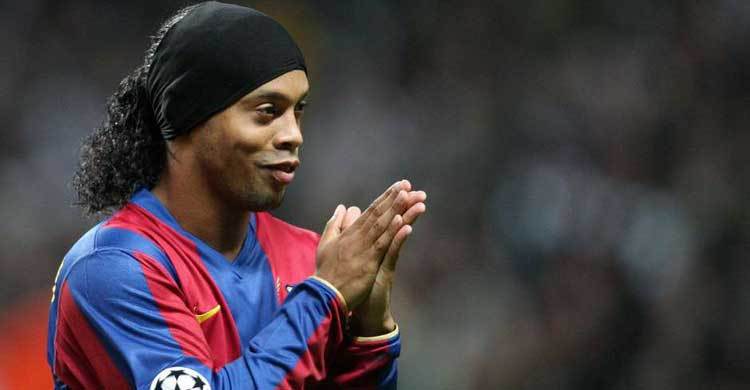 Ronaldinho set to retire from professional football 