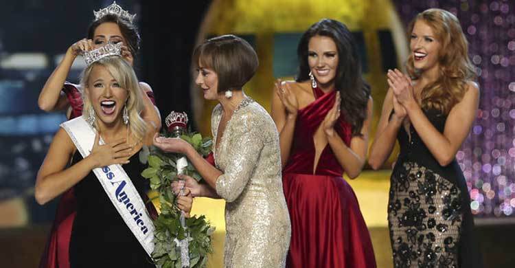 Savvy Shields Crowned Miss America 
