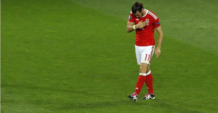 Wales vs Russia: Top class from Wales for top place finish