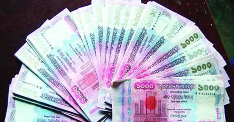 Nine foreigners among 10 held with fake currency in city