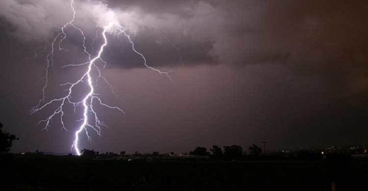 Lightning kills 2 in Sherpur 