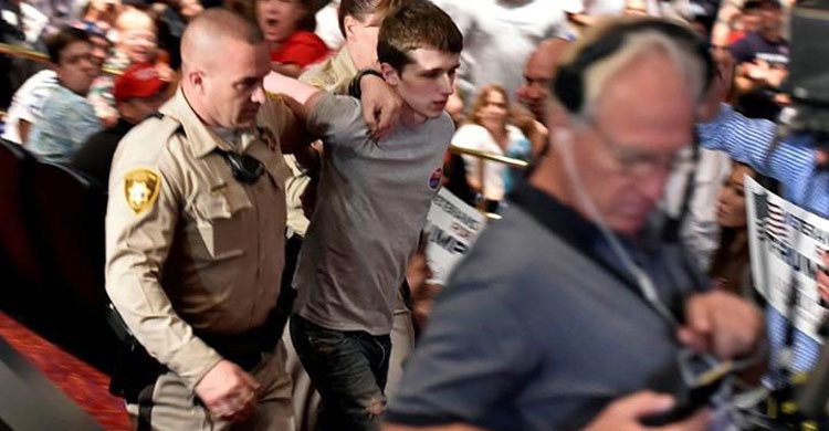 US election: arrested Briton ‘wanted to shoot Trump’