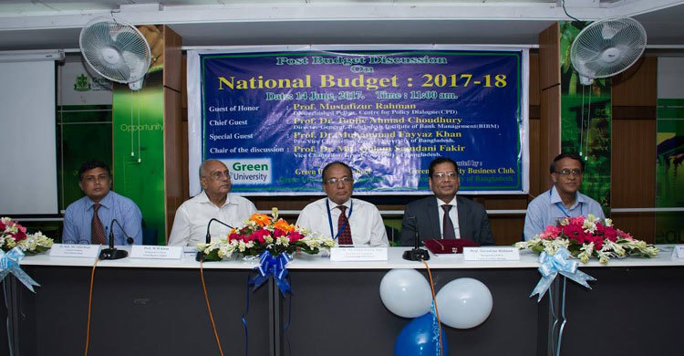 Post budget discussion at Green University