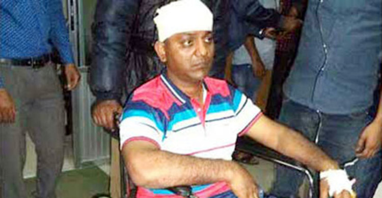 দিনাজপুরে জুয়াড়িদের হামলায় এএসপি-ওসি আহত