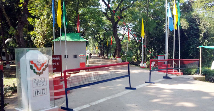 ১০ দিন পর আখাউড়া বন্দরের আমদানি-রফতানি শুরু