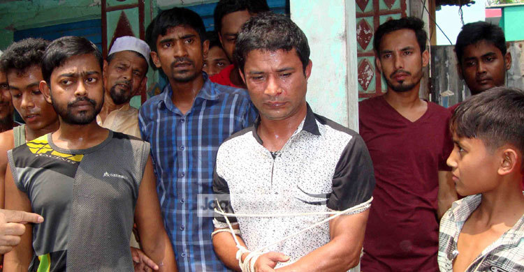 আখাউড়ায় স্কুলছাত্রীকে অপহরণের সময় যুবক আটক