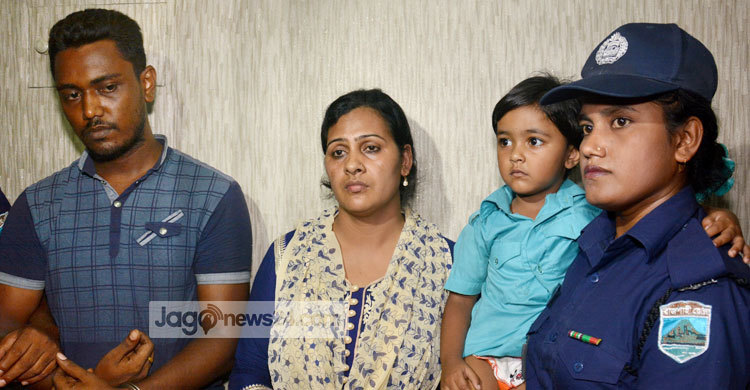 ‘সন্তান অপহরণ নাটক’ সাজাতে গিয়ে ফেঁসে গেলেন মা